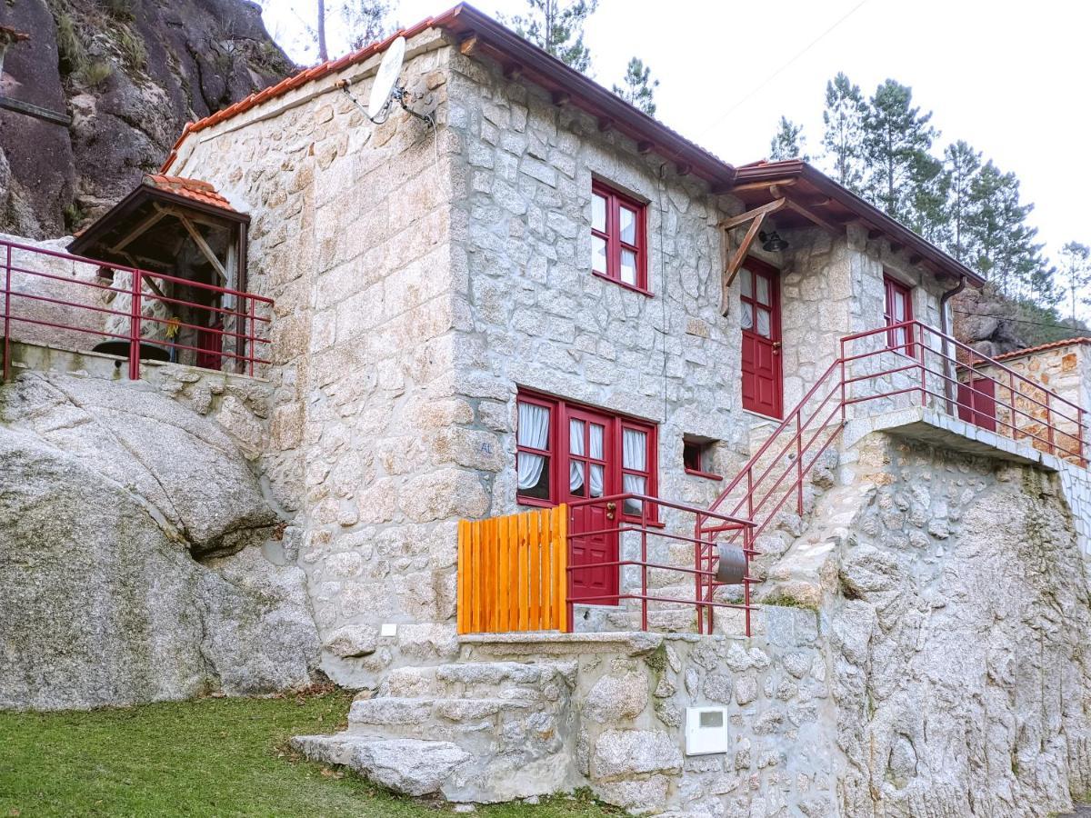 Villa Refugio Do Oscar Gavieira Exterior foto